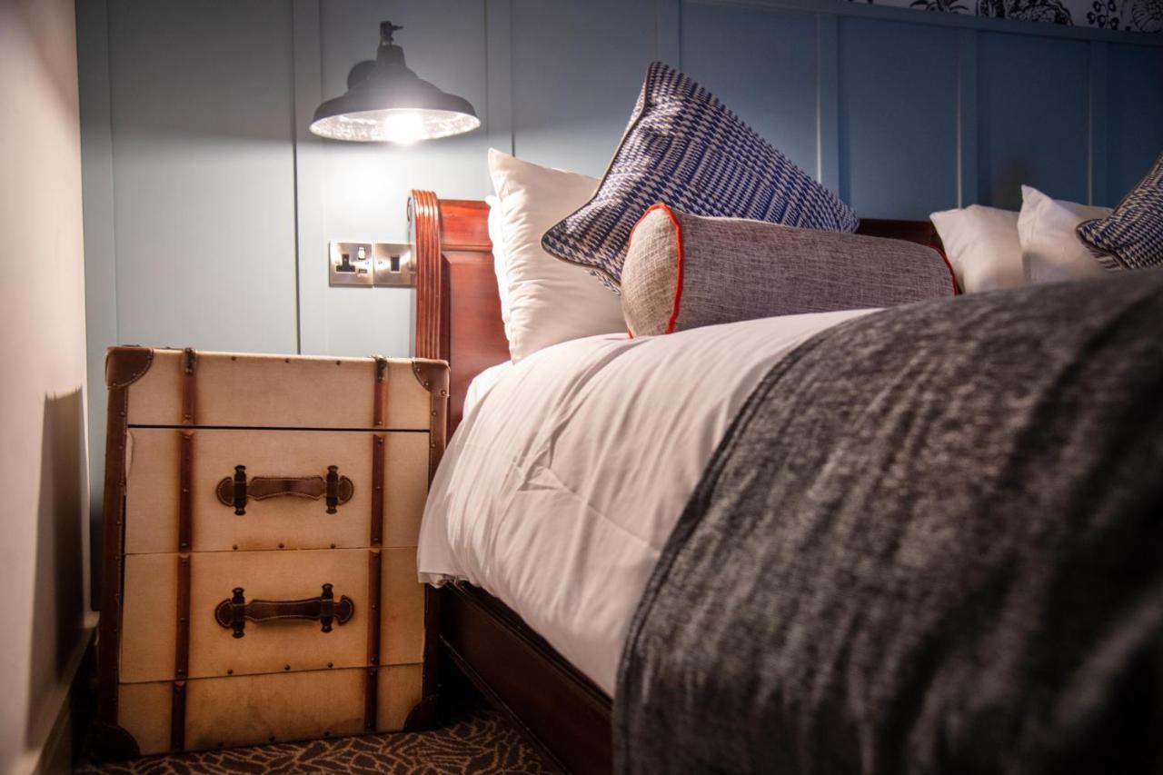 Greswolde Arms By Chef & Brewer Collection Hotel โซลิฮัล ภายนอก รูปภาพ