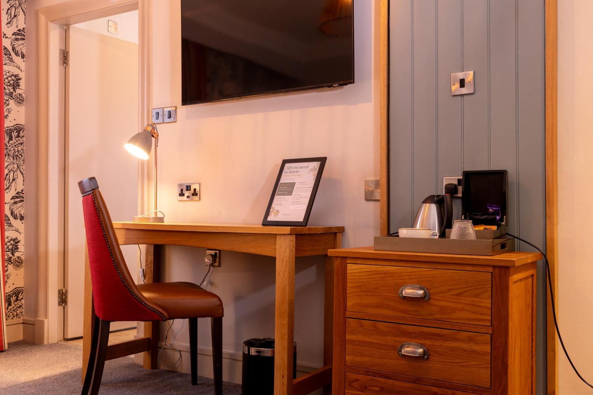 Greswolde Arms By Chef & Brewer Collection Hotel โซลิฮัล ภายนอก รูปภาพ